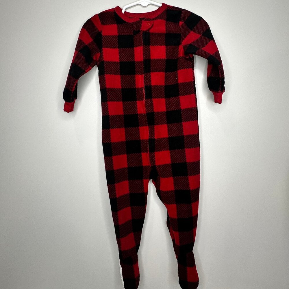 JINGLES AND JOY ONE PIECE FLEECE CHRISTMAS THEMED FOOTED 12 MONTH PAJAMAS OUTFIT